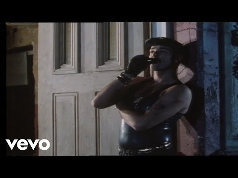 Videovorschau: Holly Johnson – Relax
